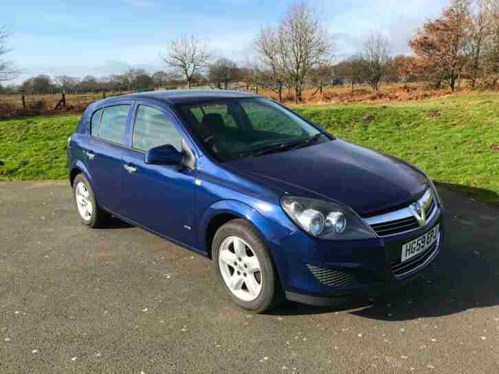 59 reg Vauxhall Astra 1.6 16v Life 5 Door Ultra Blue Metallic