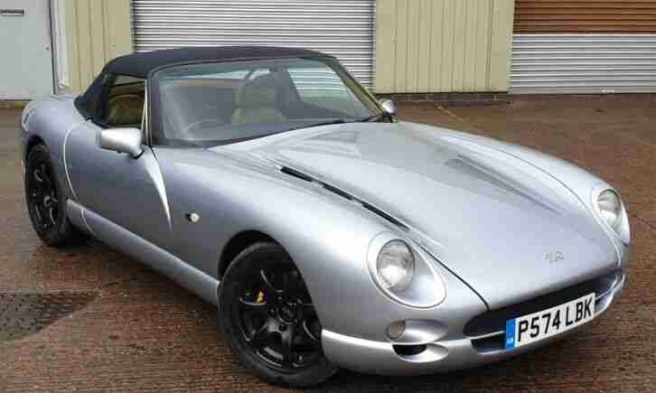 97 TVR Chimaera 500 Taraka 68k Silver with Blue Biscuit interior 16 Spiders