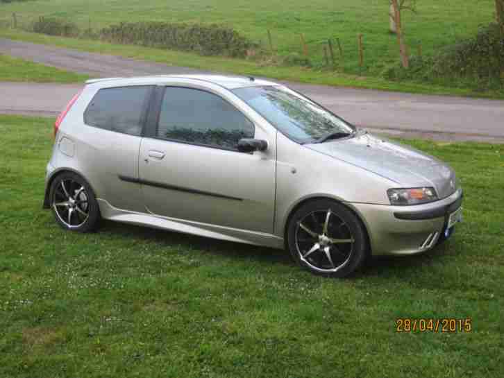 A NICE, WELL CARED FOR 2002 FIAT PUNTO 'GO' 1.2 PETROL 3 DR PENN HILL MOTORS