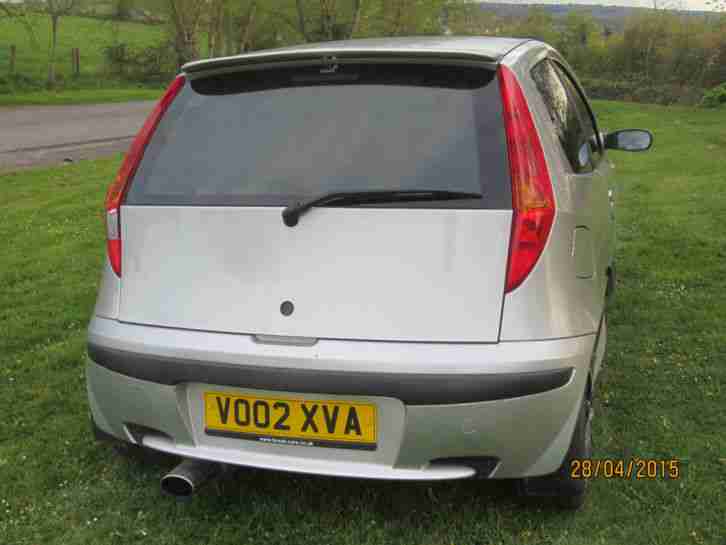 A NICE, WELL CARED FOR 2002 FIAT PUNTO 'GO' 1.2 PETROL 3 DR - PENN HILL MOTORS