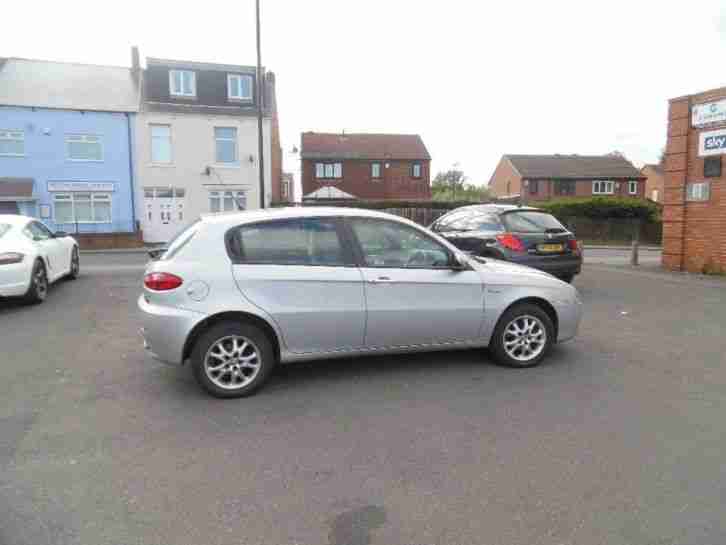 ALFA ROMEO 147 JTD LUSSO, DIESEL 5 DOOR, BARGAIN 2005 Diesel Manual in Grey