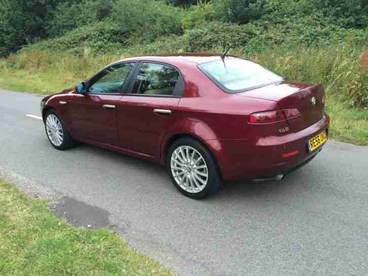 ALFA ROMEO 159 LUSSO JTS 3.2 4X4 RED 4 DOOR SALOON 2006 56 PLATE
