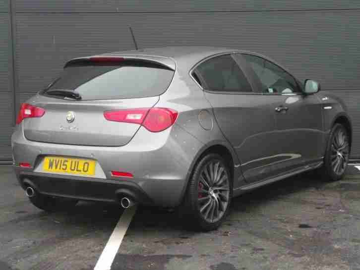 ALFA ROMEO GIULIETTA 2.0 JTDM-2 QV LINE 5DR - WHITE