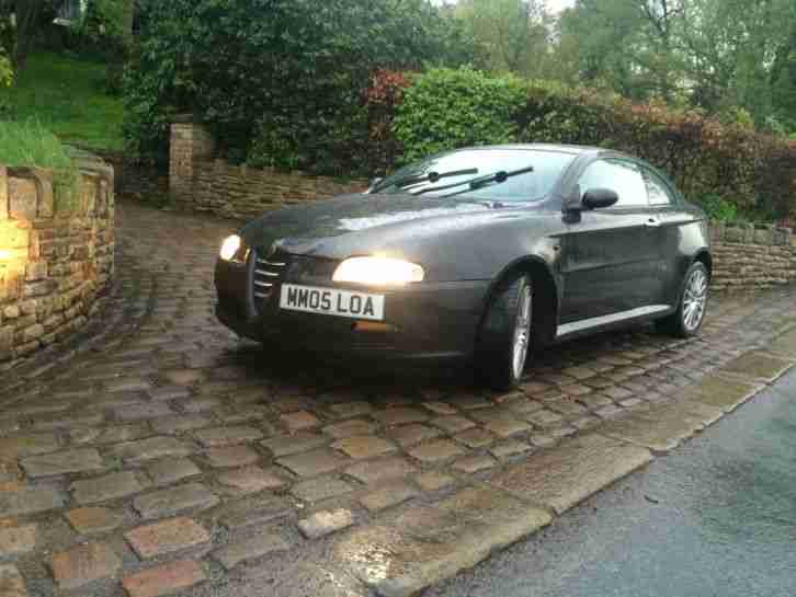 ALFA ROMEO GT 1.9GTD GLEAMING NERO BLACK ANTHRAITE ULTRA SUEDE DIESEL 60MPG PLUS