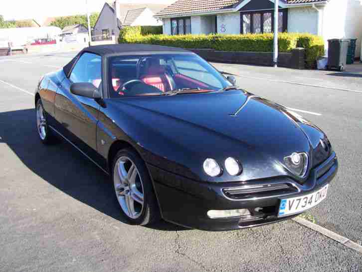 ALFA SPIDER T SPARK S2 BLACK WITH FULL RED INTERIOR RARE