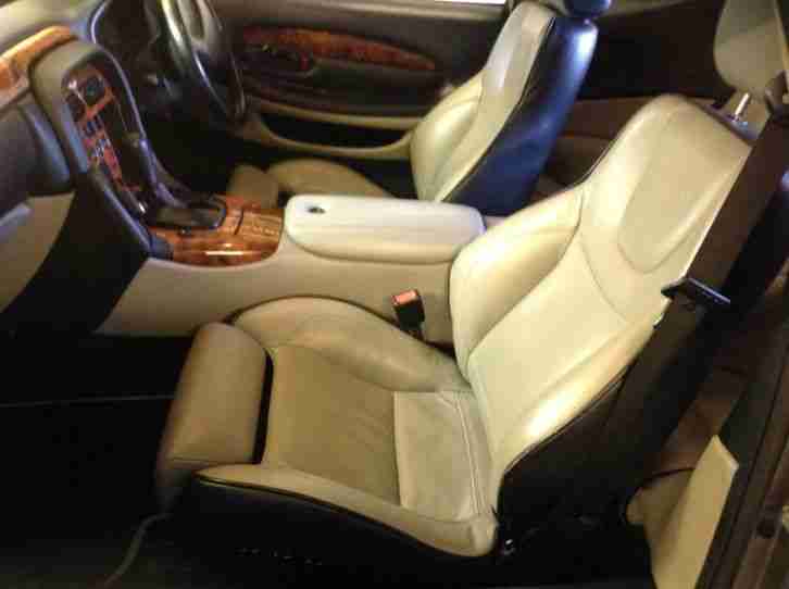 ASTON MARTIN DB7 Vantage 2000