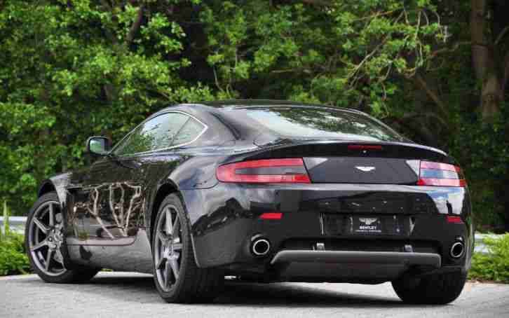 ASTON MARTIN V8 VANTAGE 4.3 V8 SPORTSHIFT