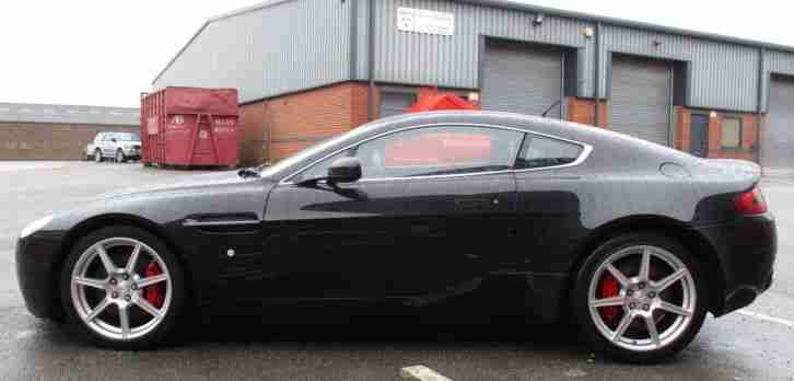 ASTON MARTIN VANTAGE V8 BLACK 2007