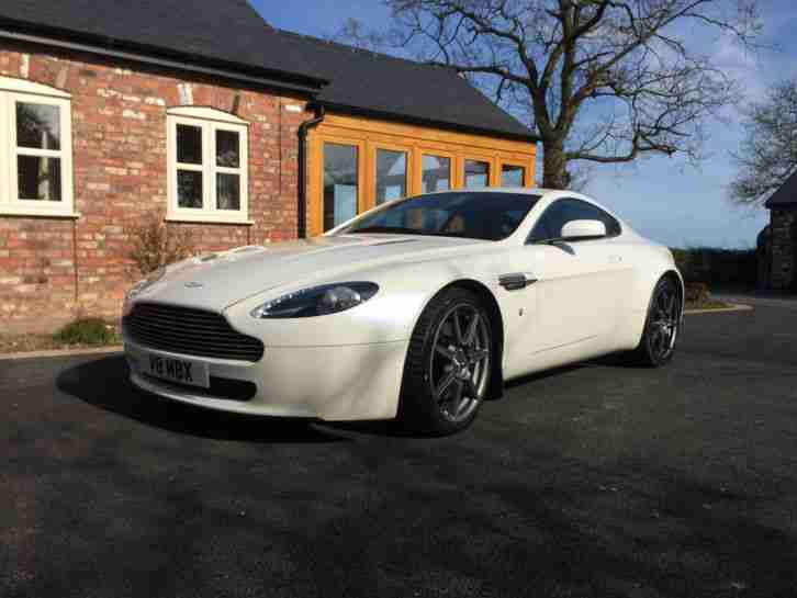 ASTON MARTIN VANTAGE V8 WHITE 2007 MODEL YEAR - HIGH SPEC SAT NAV ETC.