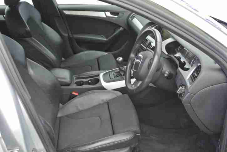 AUDI A4 2.0 TDI AVANT 143 S LINE DIESEL MANUAL ESTATE IN SILVER MET