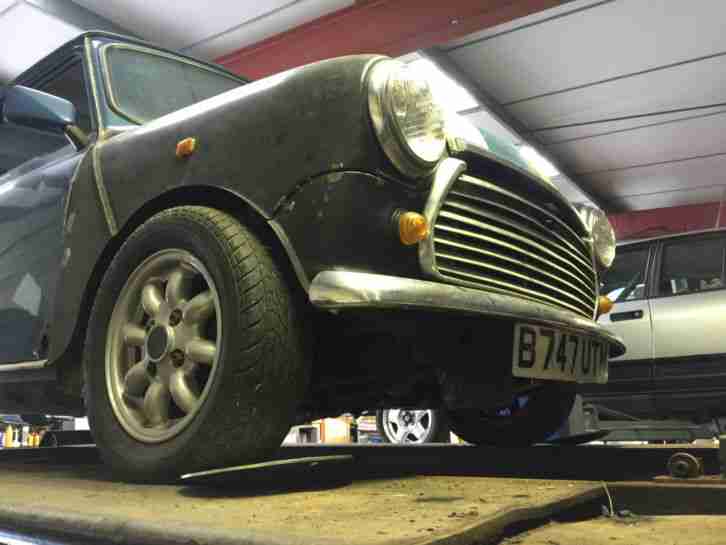 AUSTIN MINI MAYFAIR Unfinished project, 997 Hill clime engine.