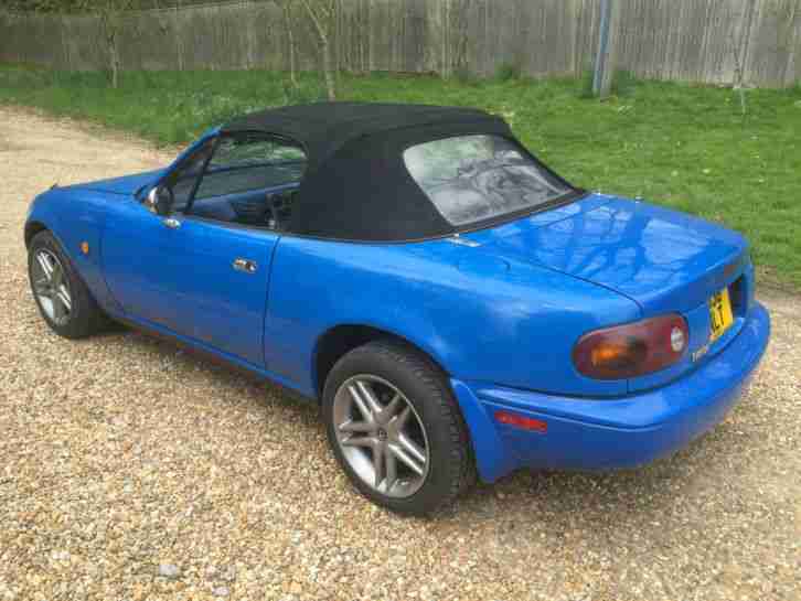 AUTOMATIC 1999 MAZDA MX5 MK1 EUNOS 1.6 RARE AUTO ROADSTER CONVERTIBLE BLUE