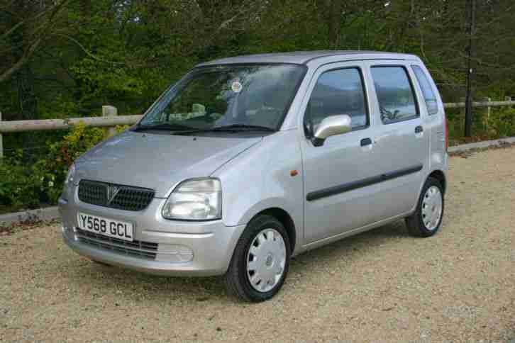 Absolutely Spotless Vauxhall Agila only done 55420 miles with FSH and NEW MOT