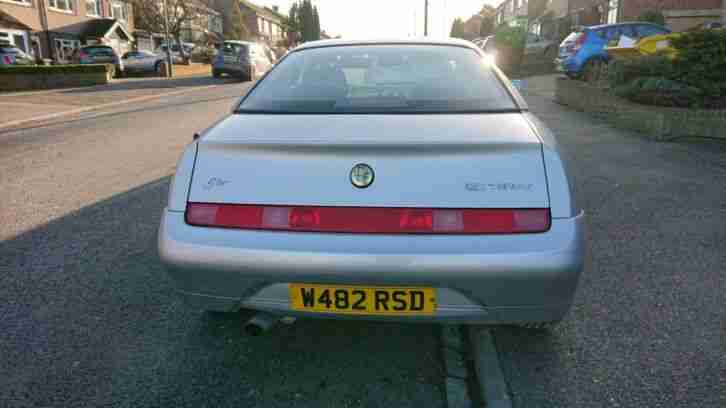 Alfa GTV Twinspark 2.0 Low mileage (62K) + History rare blue leather
