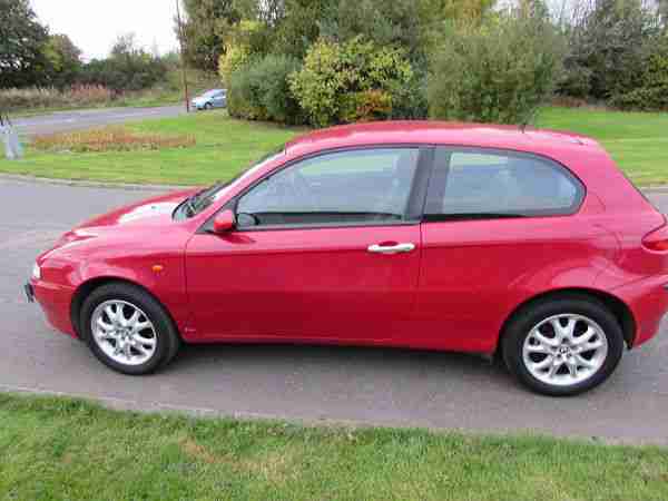 Alfa Romeo 147 1.6 T.Spark Lusso