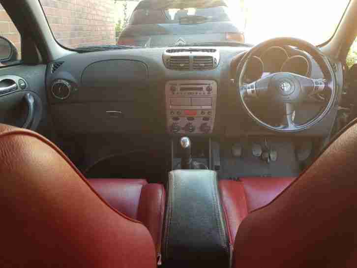 147 2.0 t spark + leather seats