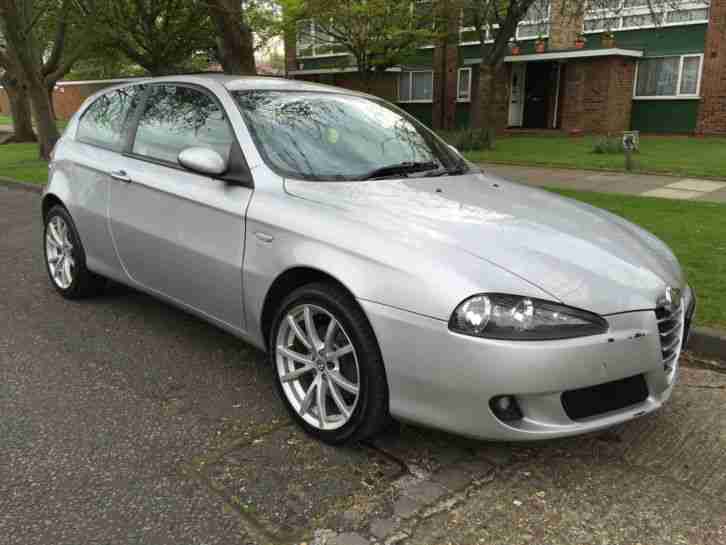 Alfa Romeo 147 JTDM Lusso (TI 150) Special Edition- M/JET- FULL SERVICE HISTORY