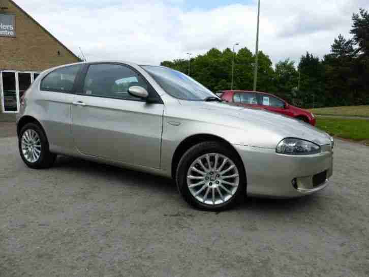 Alfa Romeo 147 Jtd 16v M-Jet Lusso 3dr DIESEL MANUAL 2005/05