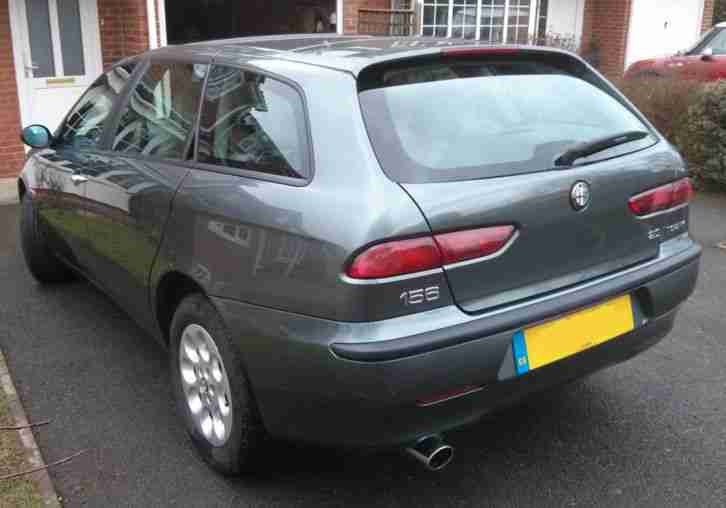 Alfa Romeo 156 2.0 Twin Spark Sportwagon Lusso - full Momo leather interior