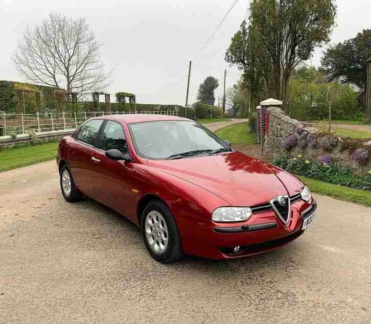 Alfa Romeo 156 2.5 V6 24v Manual 1 Former Keeper And 25,000 Miles Only.