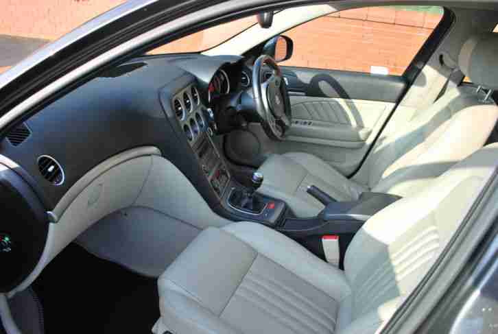 Alfa Romeo 159 LUSSO 16V JTDM GREY 2008