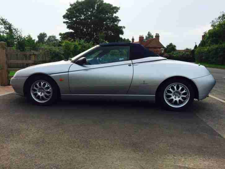 Alfa Romeo 916 spider Twin Spark Lusso