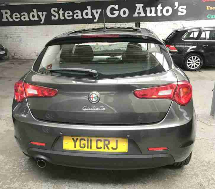 Alfa Romeo Giulietta 1.4 TB MultiAir ( 170bhp ) Lusso 2011 + Genuine Low Miles