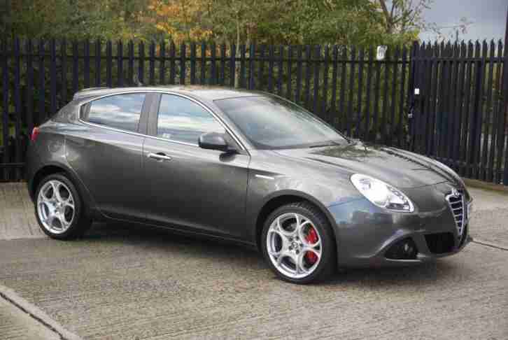 Alfa Romeo Giulietta JTDM-2 LUSSO S/S