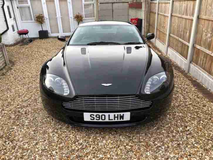 Aston Martin 4.3l V8 Vantage Beautiful car