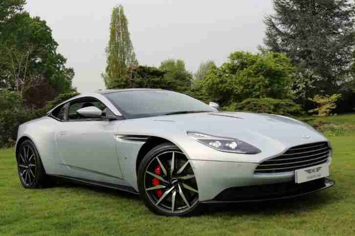 Aston Martin DB11 V12