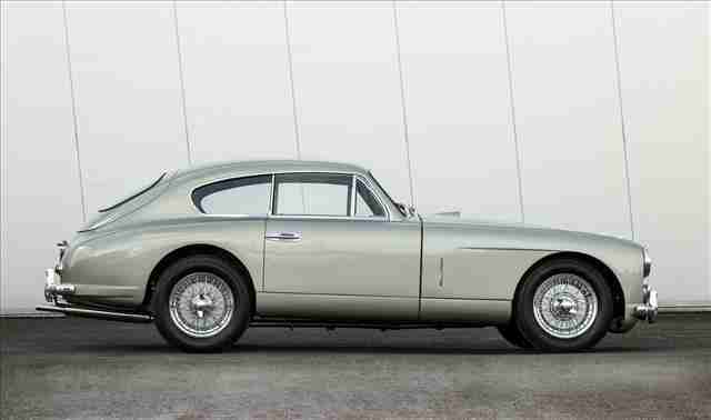 Aston Martin DB2/4 Saloon
