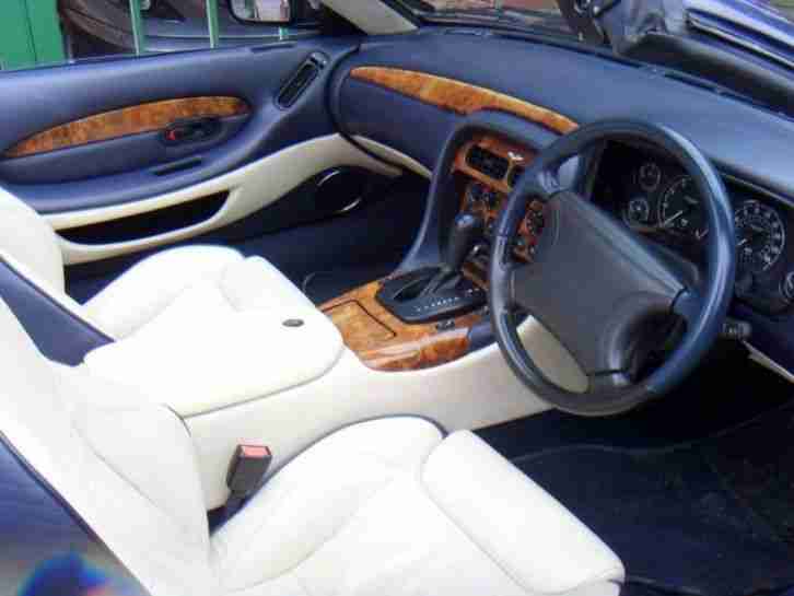 Aston Martin DB7 VANTAGE VOLANTE