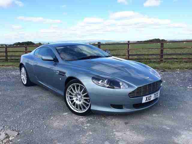Aston Martin DB9
