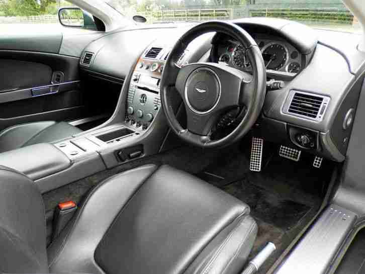 Aston Martin DB9 V12