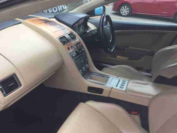 Aston Martin DB9 V12