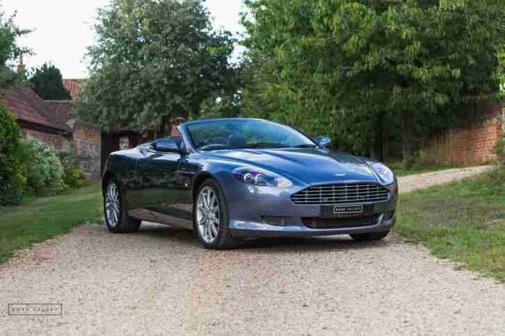 Aston Martin DB9 Volante