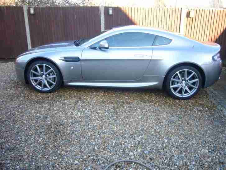 Aston Martin V8 Vantage , 2011 11, 1 private owner, 34000 miles