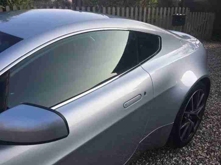Aston Martin Vantage 2007 4.3 V8