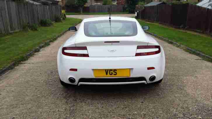 Aston Martin Vantage 2dr 4.3 HUGE SPEC / STUNNING LOOKS 2006 (56 reg),
