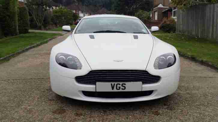 Aston Martin Vantage 2dr 4.3 HUGE SPEC / STUNNING LOOKS 2006 (56 reg),