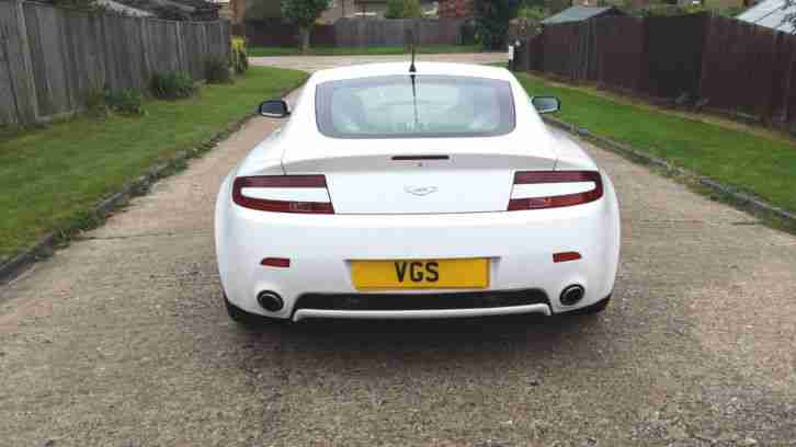 Aston Martin Vantage 2dr 4.3 HUGE SPEC / STUNNING LOOKS 2006 (56 reg),