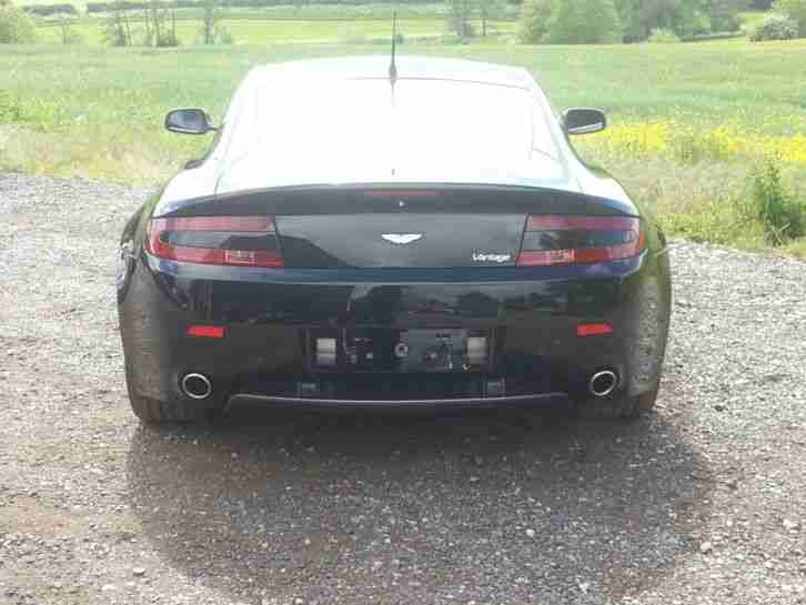 Aston Martin Vantage 4.3 V8