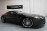 Vantage 4.3 V8 Black Coupe