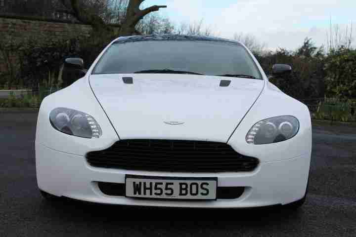 Aston Martin Vantage 4.3 V8 WRAPED IN WHITE PX SWAP