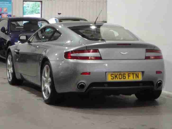 Aston Martin Vantage Coupe V8 - SAT NAV - PARKING SENSORS -