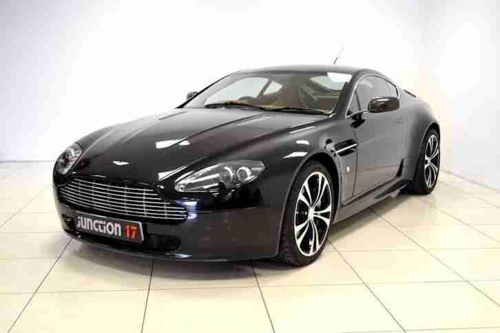 Vantage V8 Hatchback 4.3 Manual