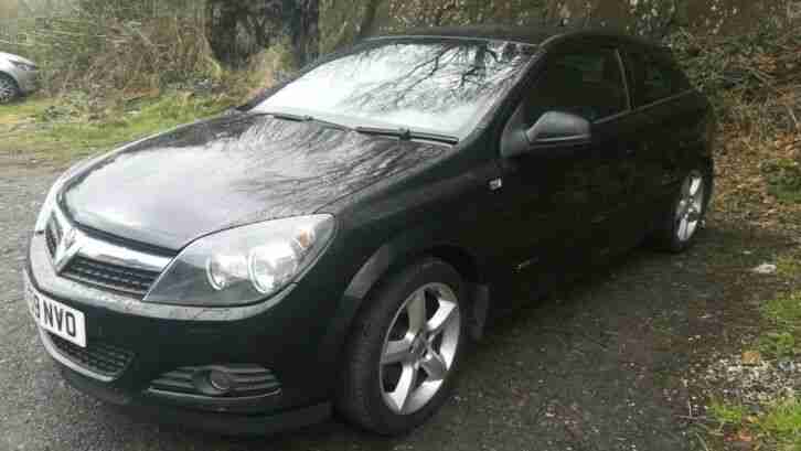 Astra 1.9 CDTI. Opel car from United Kingdom