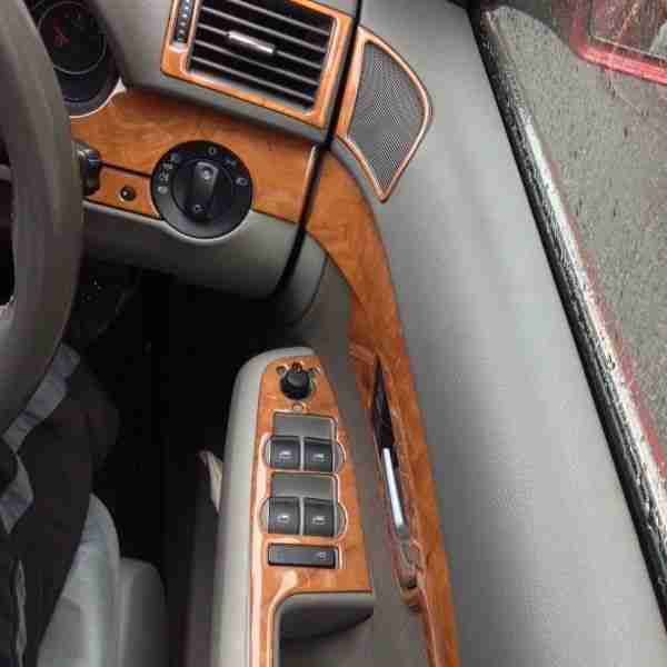 Audi A4 Metallic Garnet Red SALOON 1.9 DIESEL 4 DOOR in excellent condition