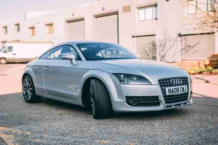 Audi TT 2.0 TFSI Exclusive Line 2dr