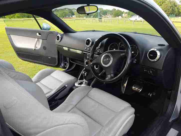 Audi TT 3.2 V6 DSG 4x4 250hp, white leather heated seat, wheels19", 28mpg